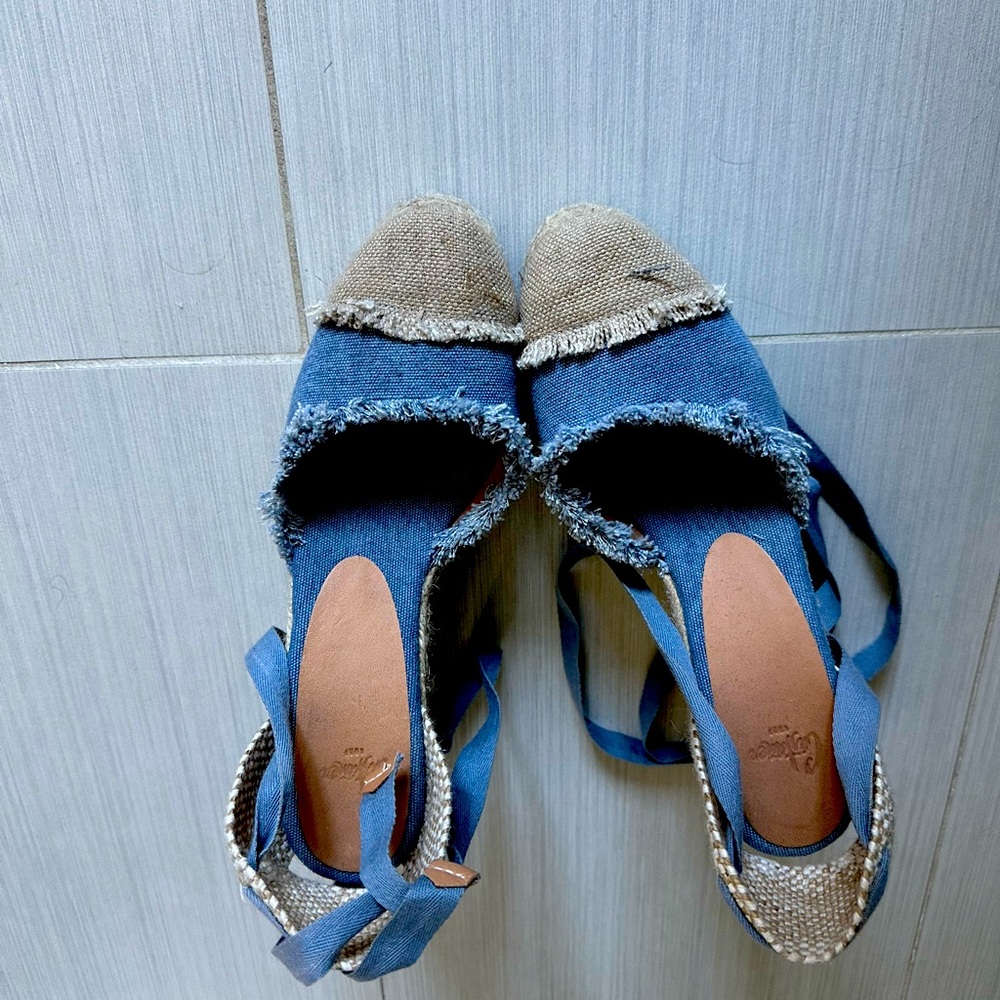 Excellent condition shoes